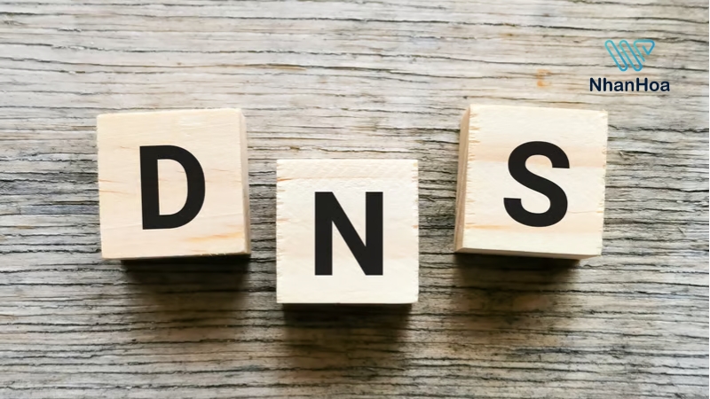 Cloudflare và Google DNS