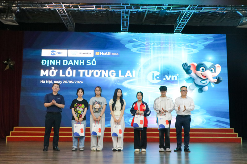 Chương trình “Định danh số - Mở lối tương lai” cho sinh viên HaUI