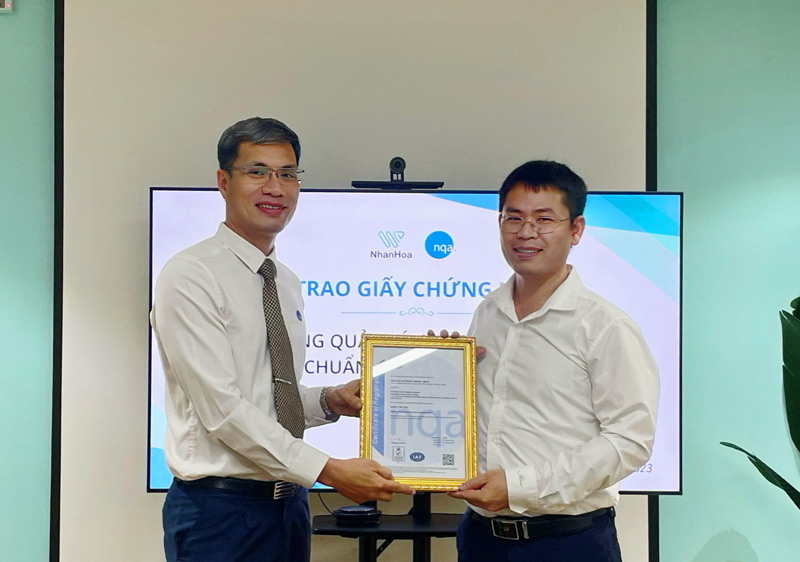 Tên miền quốc gia