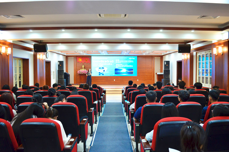 Nhân Hòa đồng hành cùng Unitour 2025 và từng bước hiện thực hóa MOU với Đại học Thủy Lợi